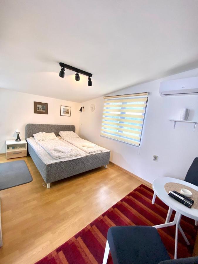 Viv Apartment 3 Ni Extérieur photo